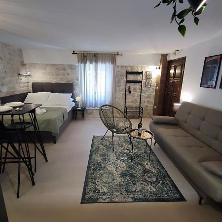 Carol Rooms Trogir Luaran gambar