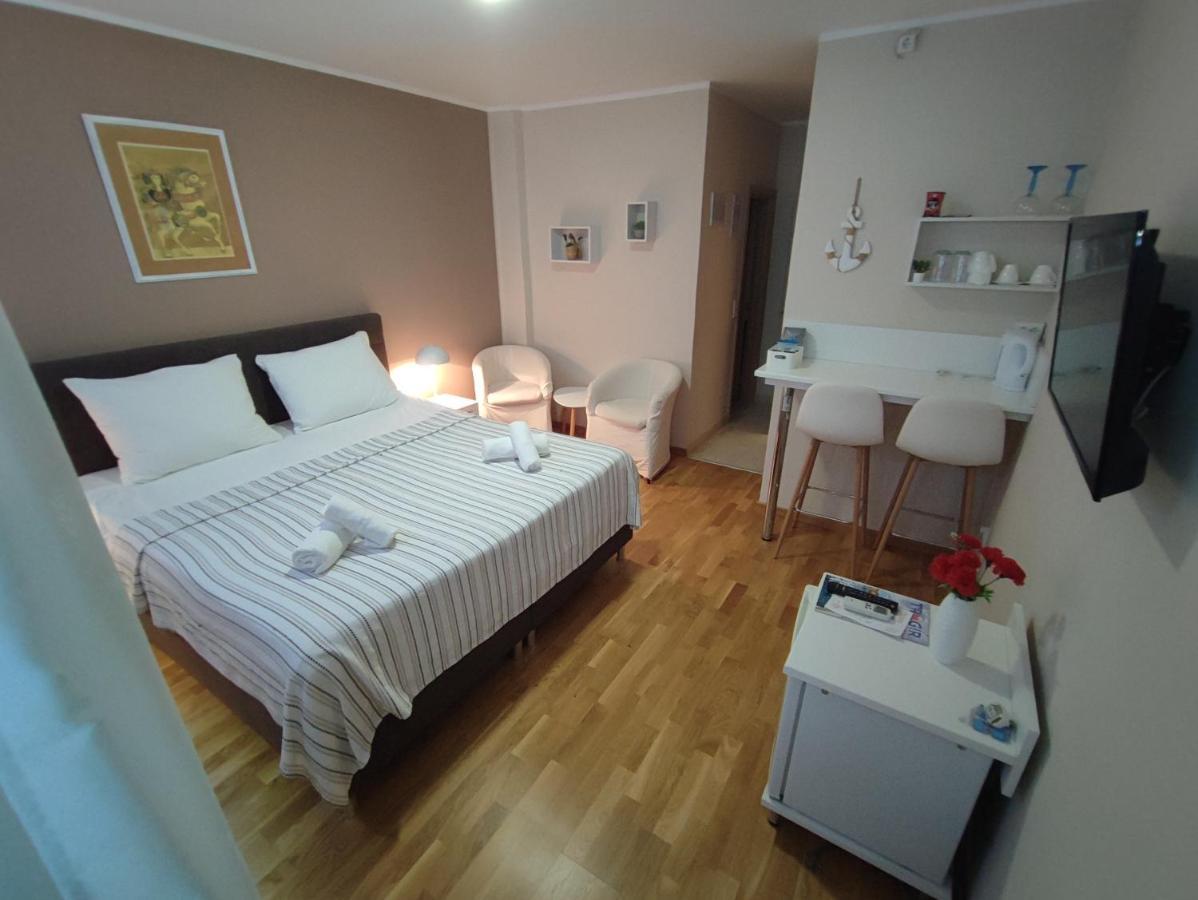 Carol Rooms Trogir Luaran gambar