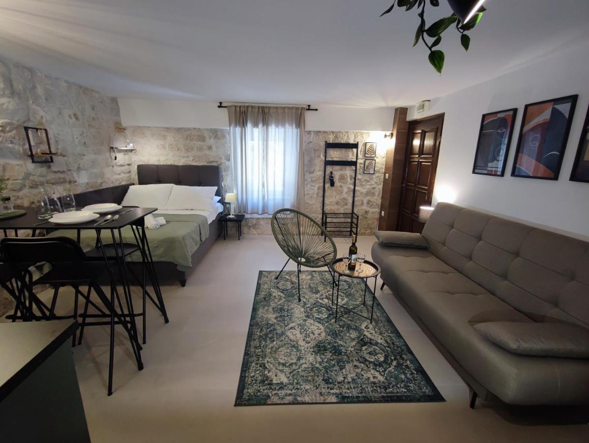 Carol Rooms Trogir Luaran gambar